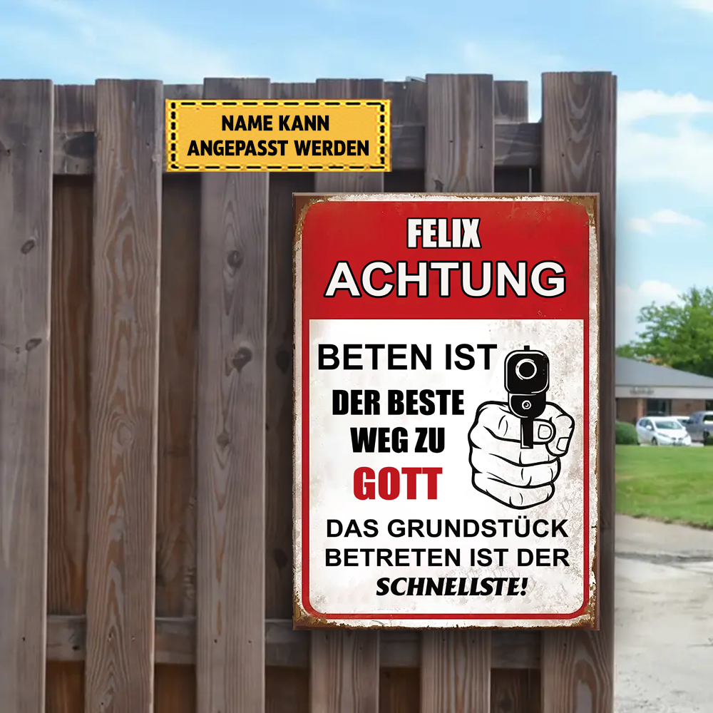 Dieses Haus wird von Le Bon Dieu unter Schutz gestellt. 11 Lehrer aus Metall