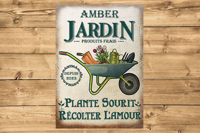 Plaque métallique classique : "Plante l'amour, récolte des sourires"