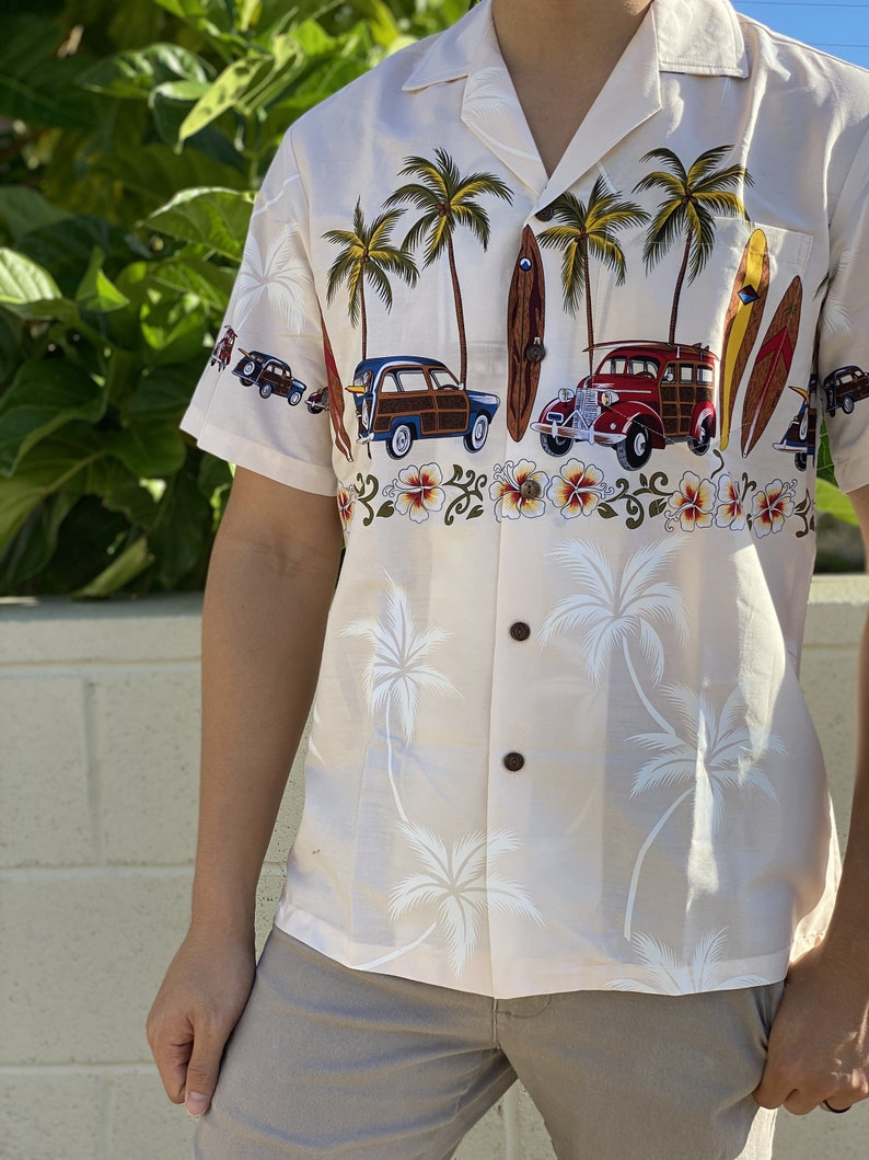 Hawaiianisches Aloha Vintage-Shirt aus Baumwolle für den Bademantel mit floralem Palmenmotiv